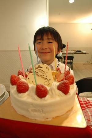 趣向を凝らしたショーを楽しめるクラブ